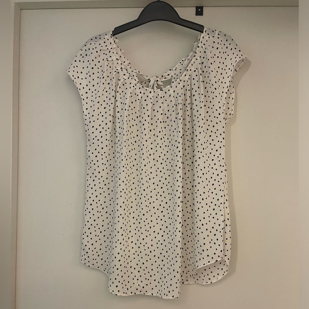LC Lauren Conrad White Black Polka Dot Pleated Top - Size Medium